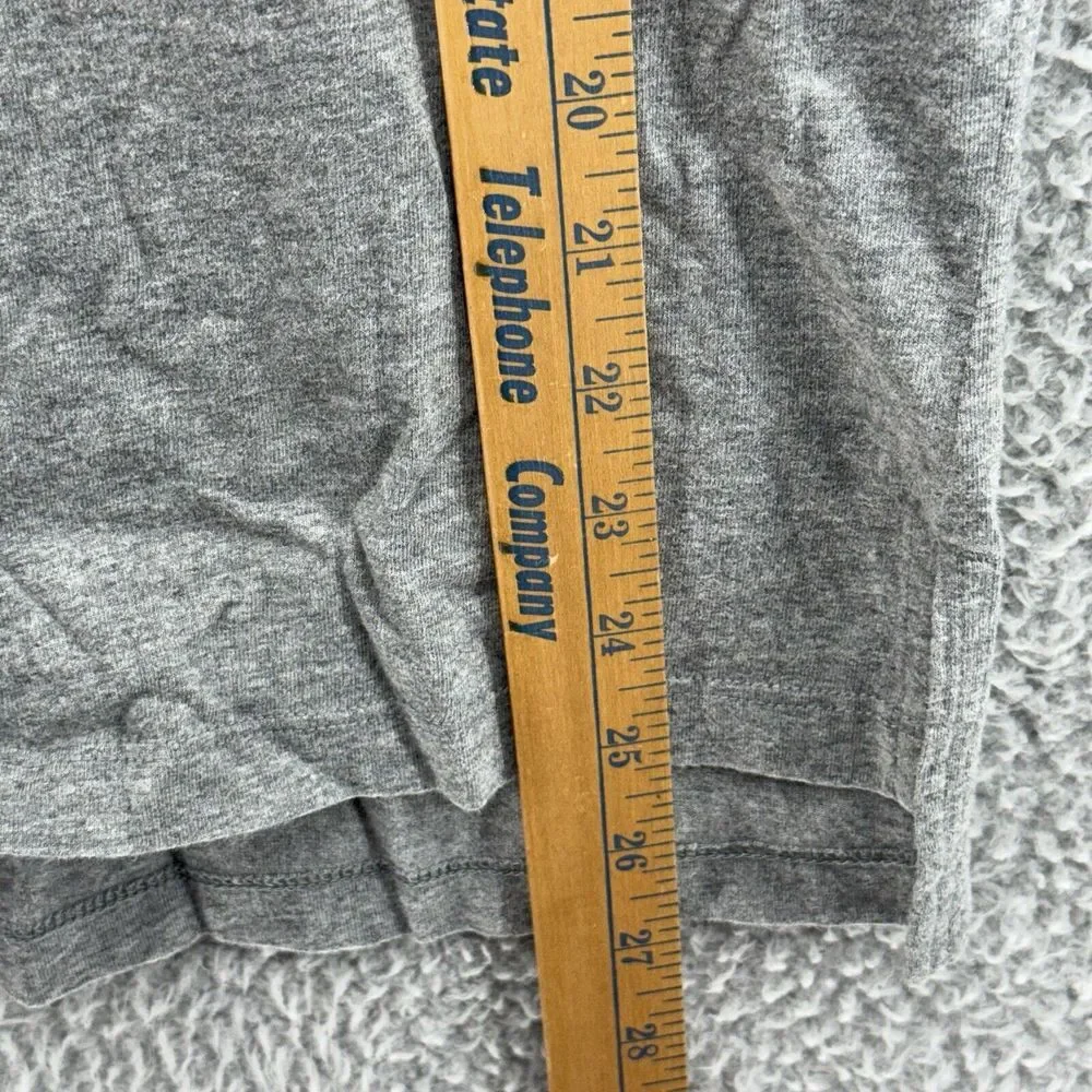 Nike Sports Just Do It Logo Grey V-neck Half Sleeve Shirt Womens Size Small‎